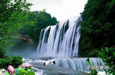 宝宝打嗝会不会把刚吃的奶给吐了？怎么才能尽快止嗝？游戏画面